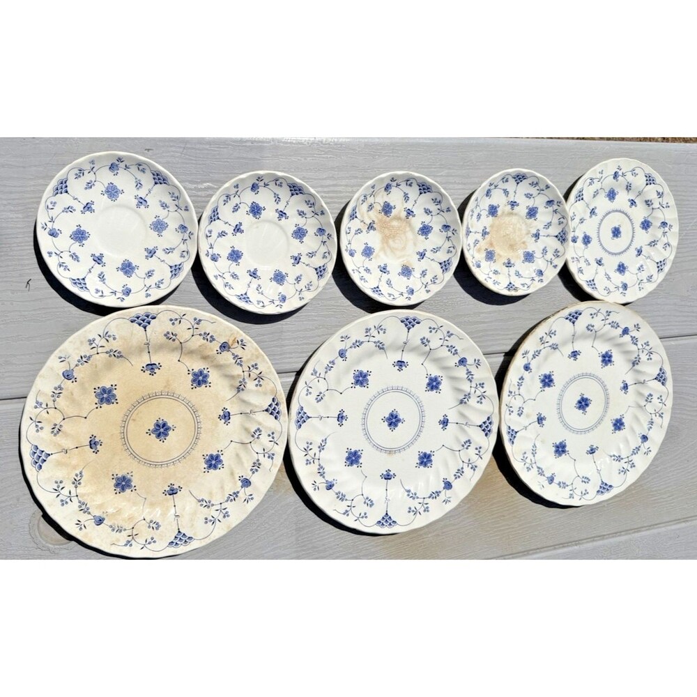 Myott Meakin Finlandia Blue Floral Dinner Plates Lot of 7 Made in England